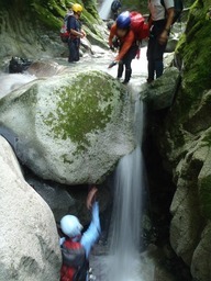 �m�d�s�R�x��h�g�`�k�t�h