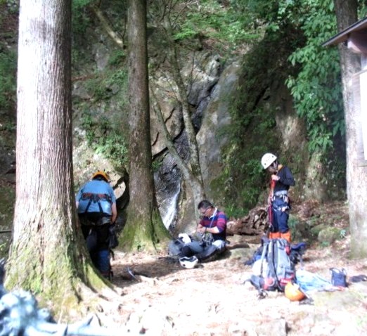 �m�d�s�R�x��h�g�`�k�t�h