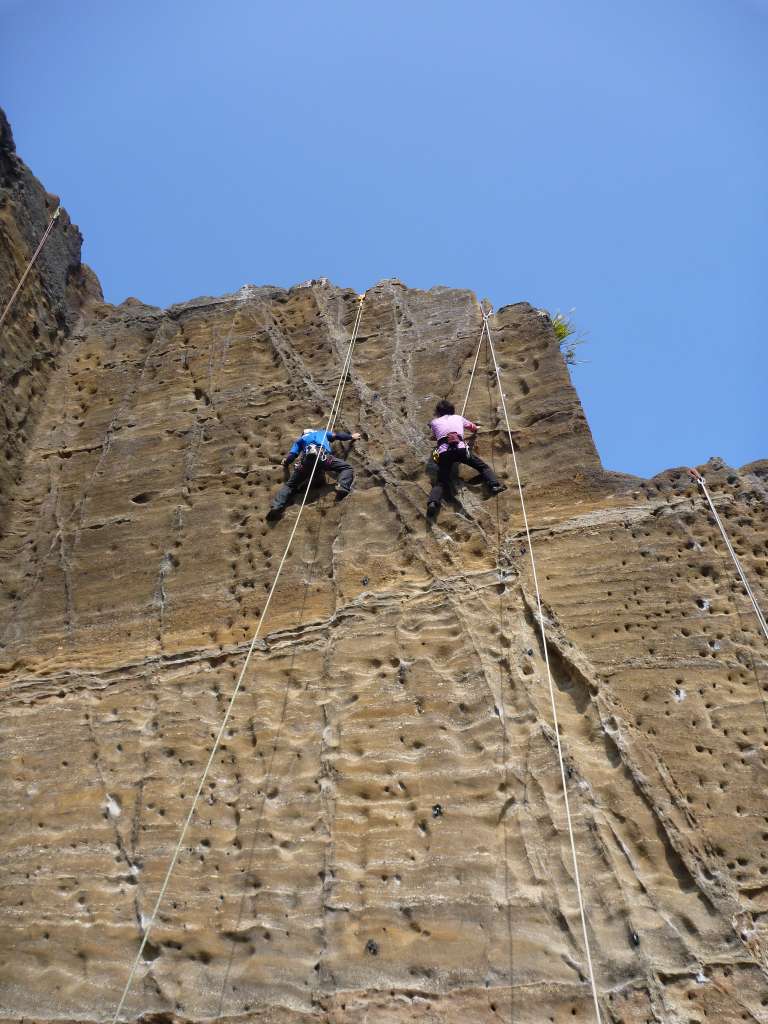 �m�d�s�R�x��h�g�`�k�t�h