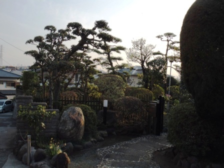 ��̎��Ȃ爤�Ή��@�Ó�̐A�؉��ł��B      �g�тO�X�O�|�X�P�O�O�|�Q�R�S�S