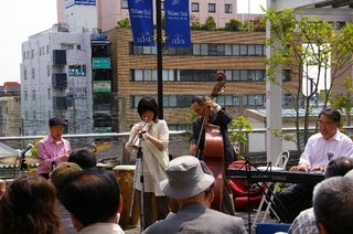 �V���N�}�y�c at Home