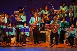 �V���N�}�y�c at Home