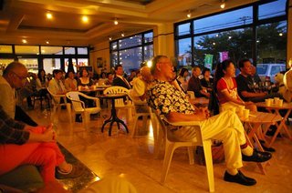 �V���N�}�y�c at Home