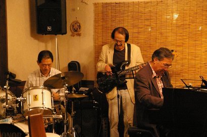 �V���N�}�y�c at Home