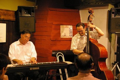 �V���N�}�y�c at Home