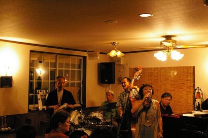 �V���N�}�y�c at Home