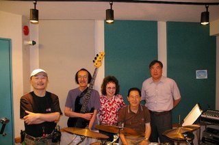 �V���N�}�y�c at Home