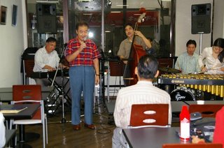 �V���N�}�y�c at Home