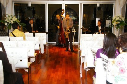 �V���N�}�y�c at Home