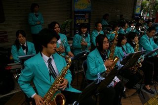 �V���N�}�y�c at Home