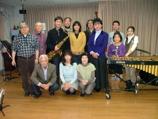 �V���N�}�y�c at Home