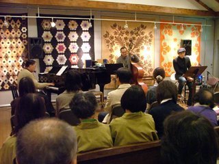 �V���N�}�y�c at Home