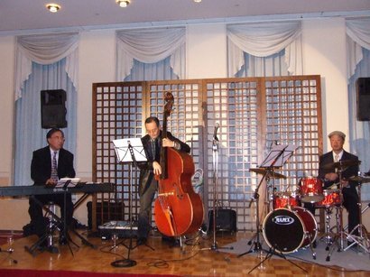 �V���N�}�y�c at Home