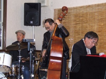 �V���N�}�y�c at Home