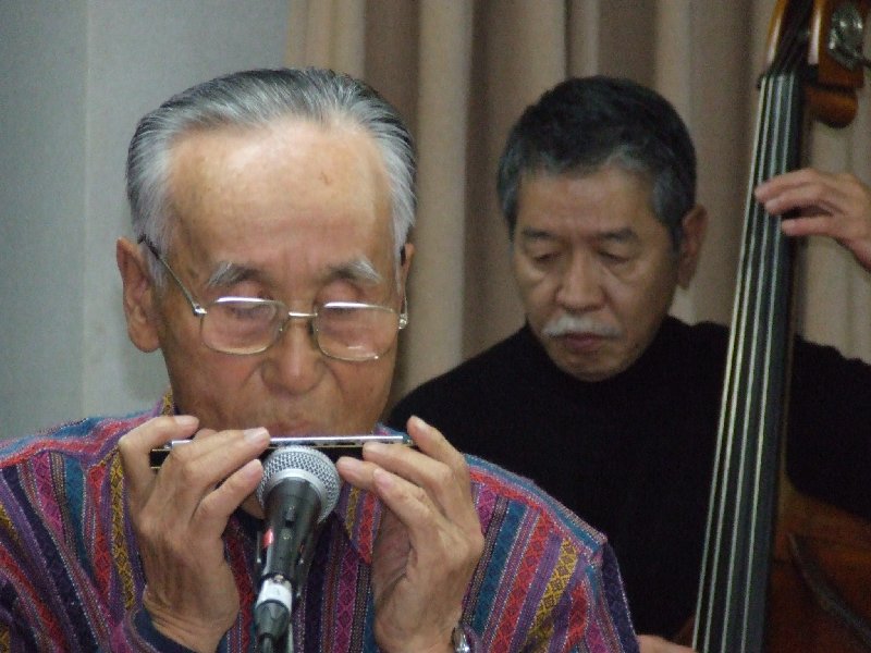 �V���N�}�y�c at Home