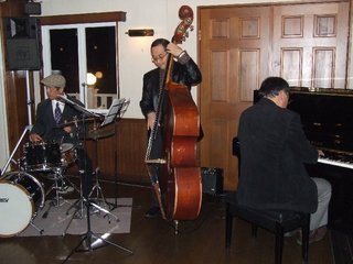 �V���N�}�y�c at Home