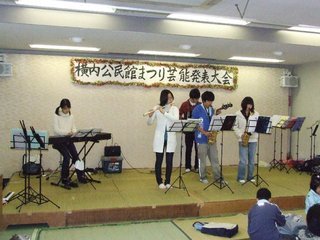 �V���N�}�y�c at Home