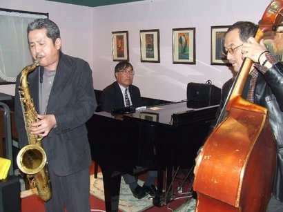 �V���N�}�y�c at Home