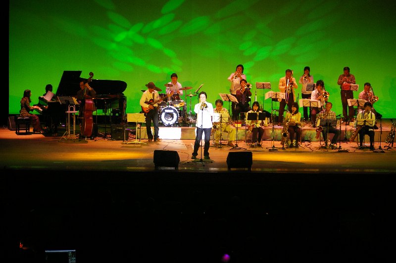 �V���N�}�y�c at Home