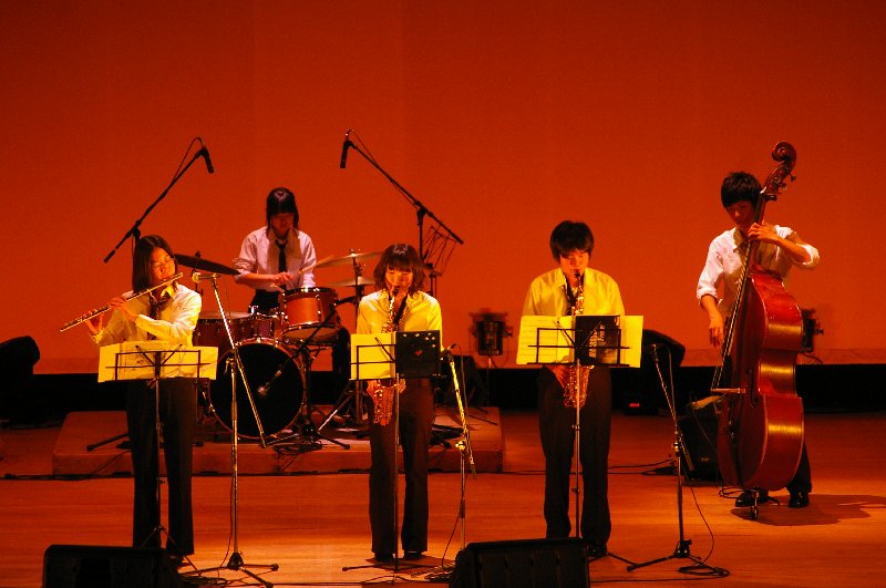 �V���N�}�y�c at Home