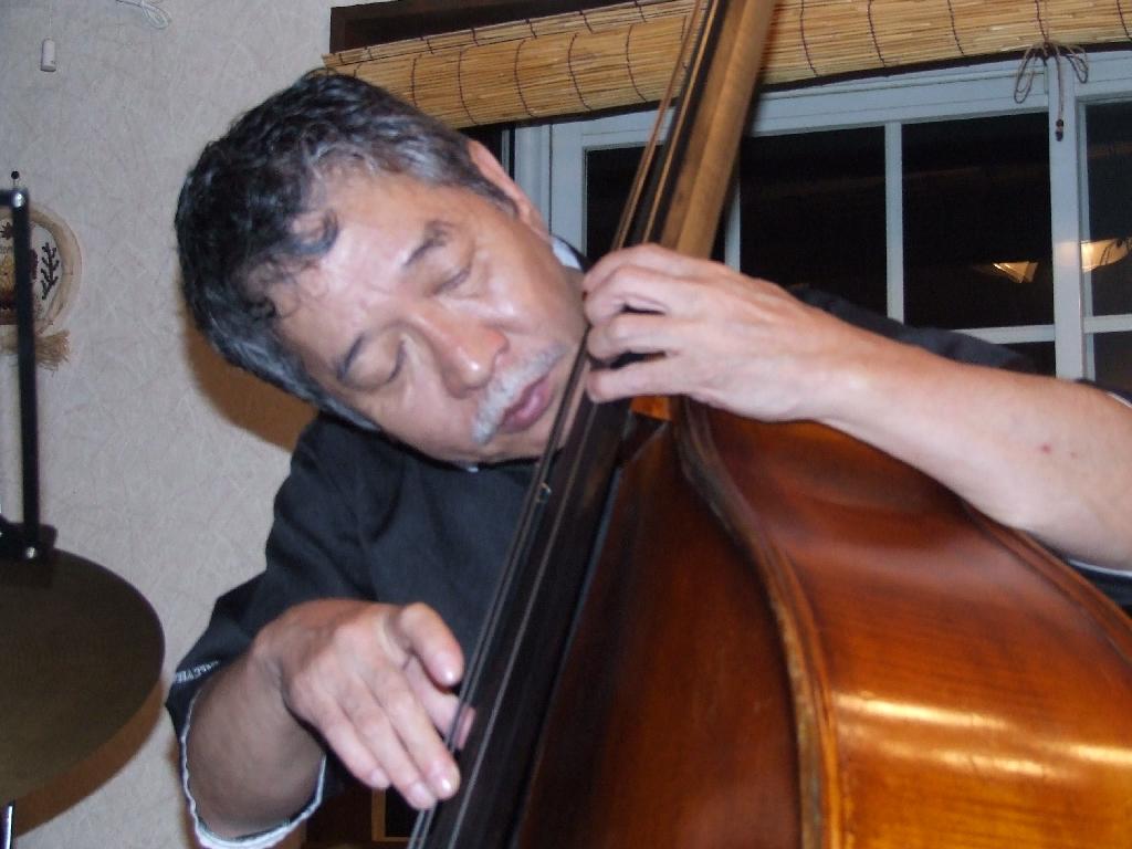 �V���N�}�y�c at Home