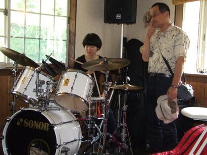 �V���N�}�y�c at Home