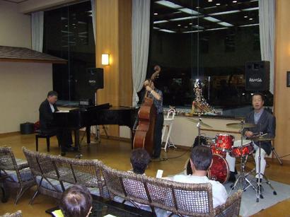 �V���N�}�y�c at Home