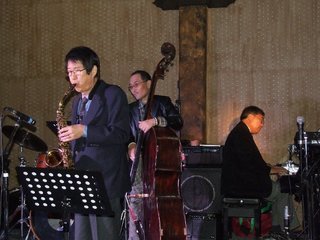 �V���N�}�y�c at Home