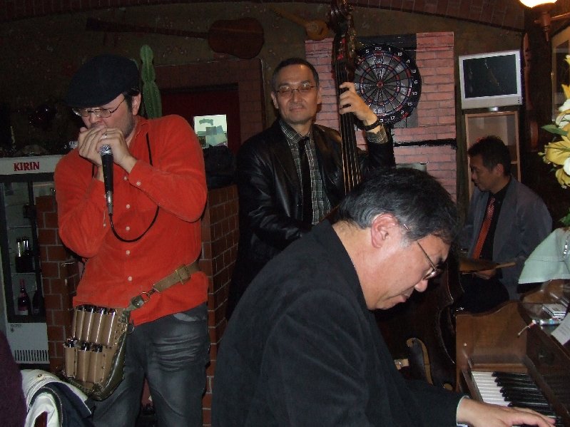 �V���N�}�y�c at Home