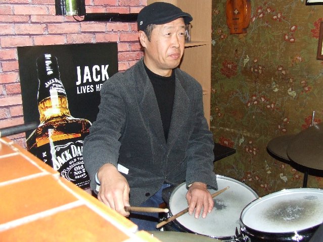 �V���N�}�y�c at Home