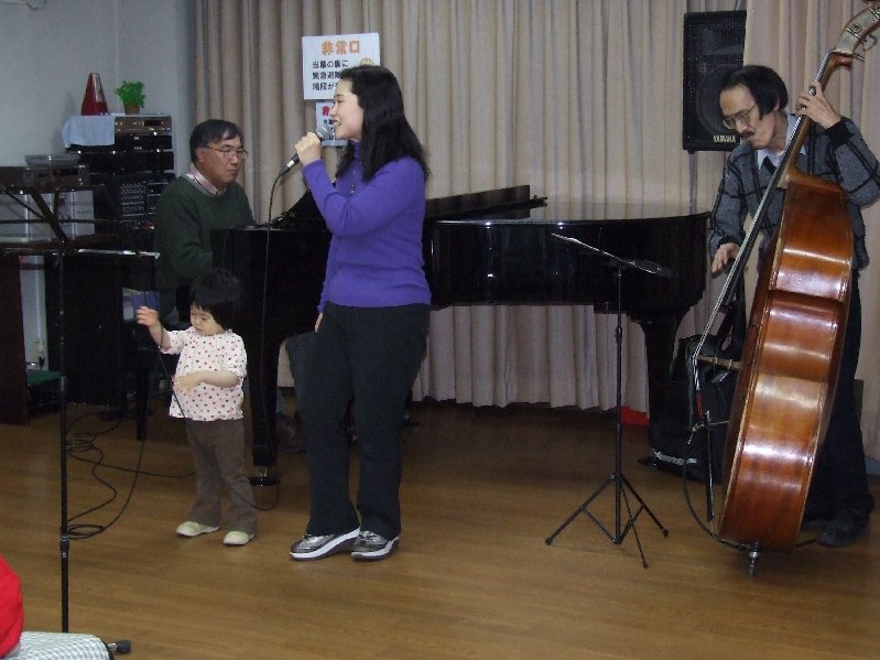 �V���N�}�y�c at Home