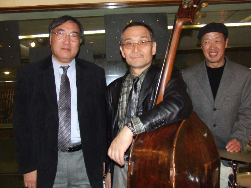 �V���N�}�y�c at Home