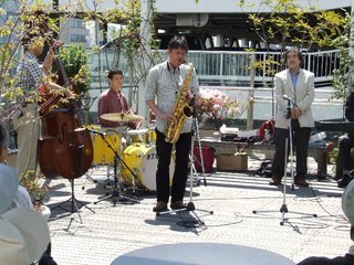 �V���N�}�y�c at Home