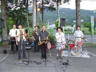 �V���N�}�y�c at Home