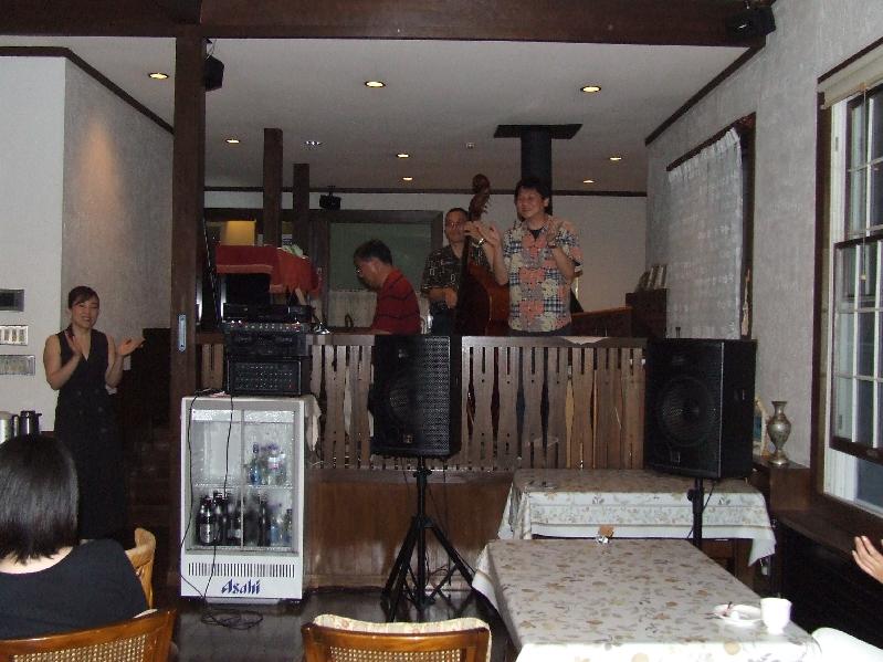 �V���N�}�y�c at Home