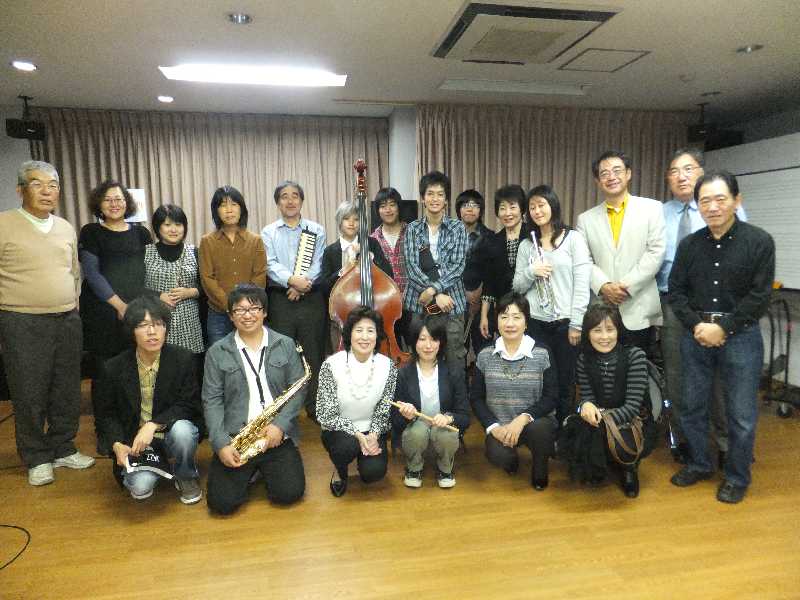 �V���N�}�y�c at Home