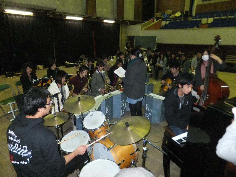 �V���N�}�y�c at Home