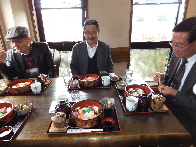 �V���N�}�y�c at Home