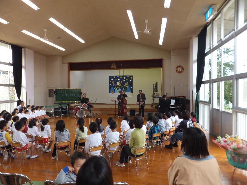 �V���N�}�y�c at Home