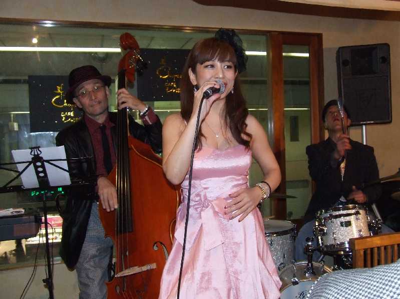 �V���N�}�y�c at Home