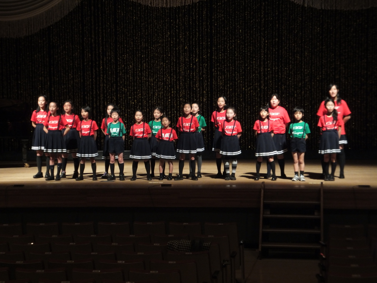 �V���N�}�y�c at Home