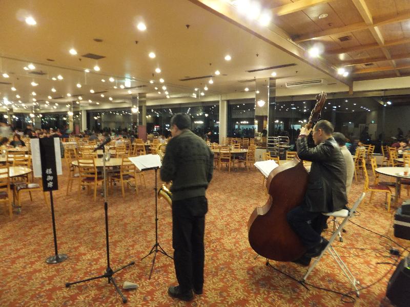 �V���N�}�y�c at Home