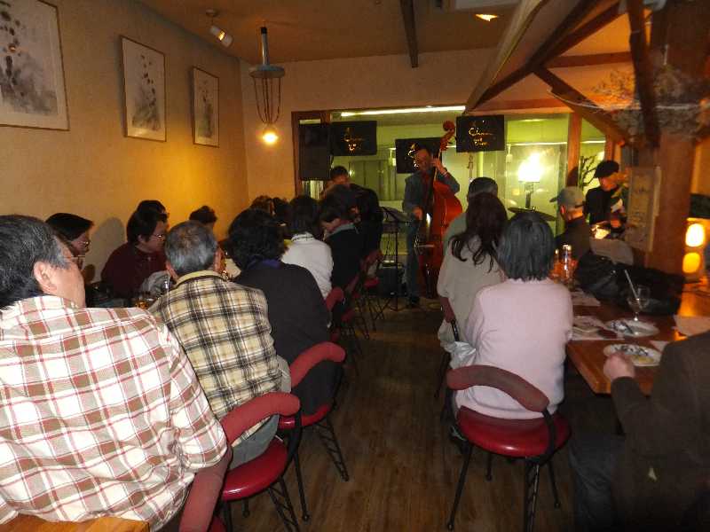 �V���N�}�y�c at Home