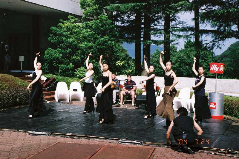 �V���N�}�y�c at Home