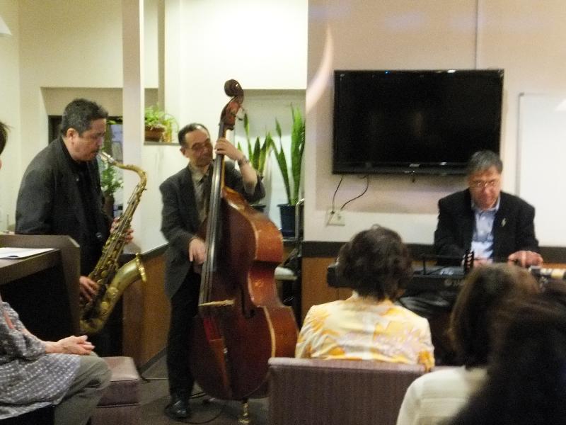 �V���N�}�y�c at Home