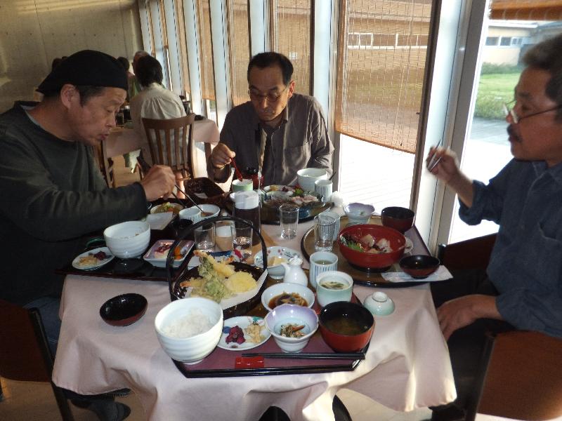 �V���N�}�y�c at Home