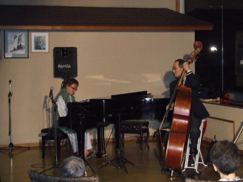 �V���N�}�y�c at Home