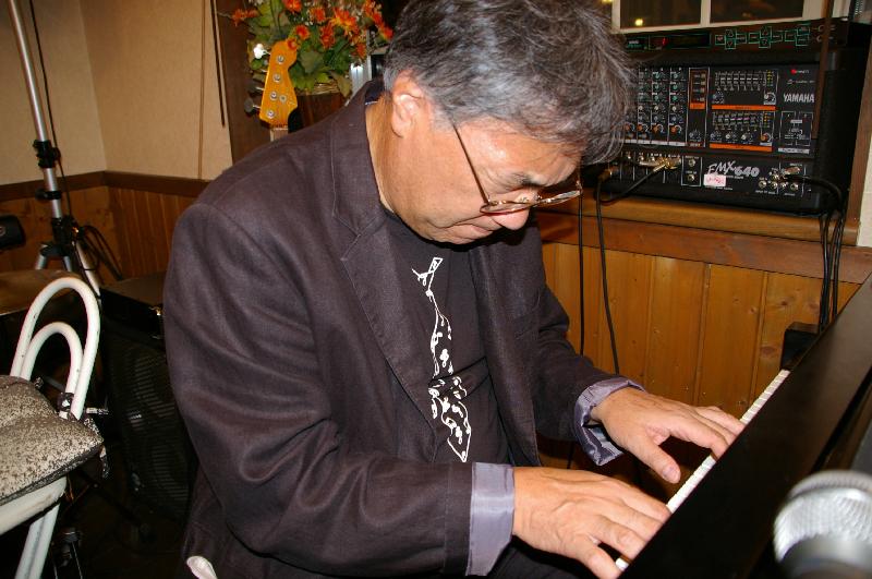 �V���N�}�y�c at Home