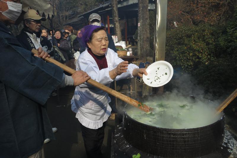 �V���N�}�y�c at Home