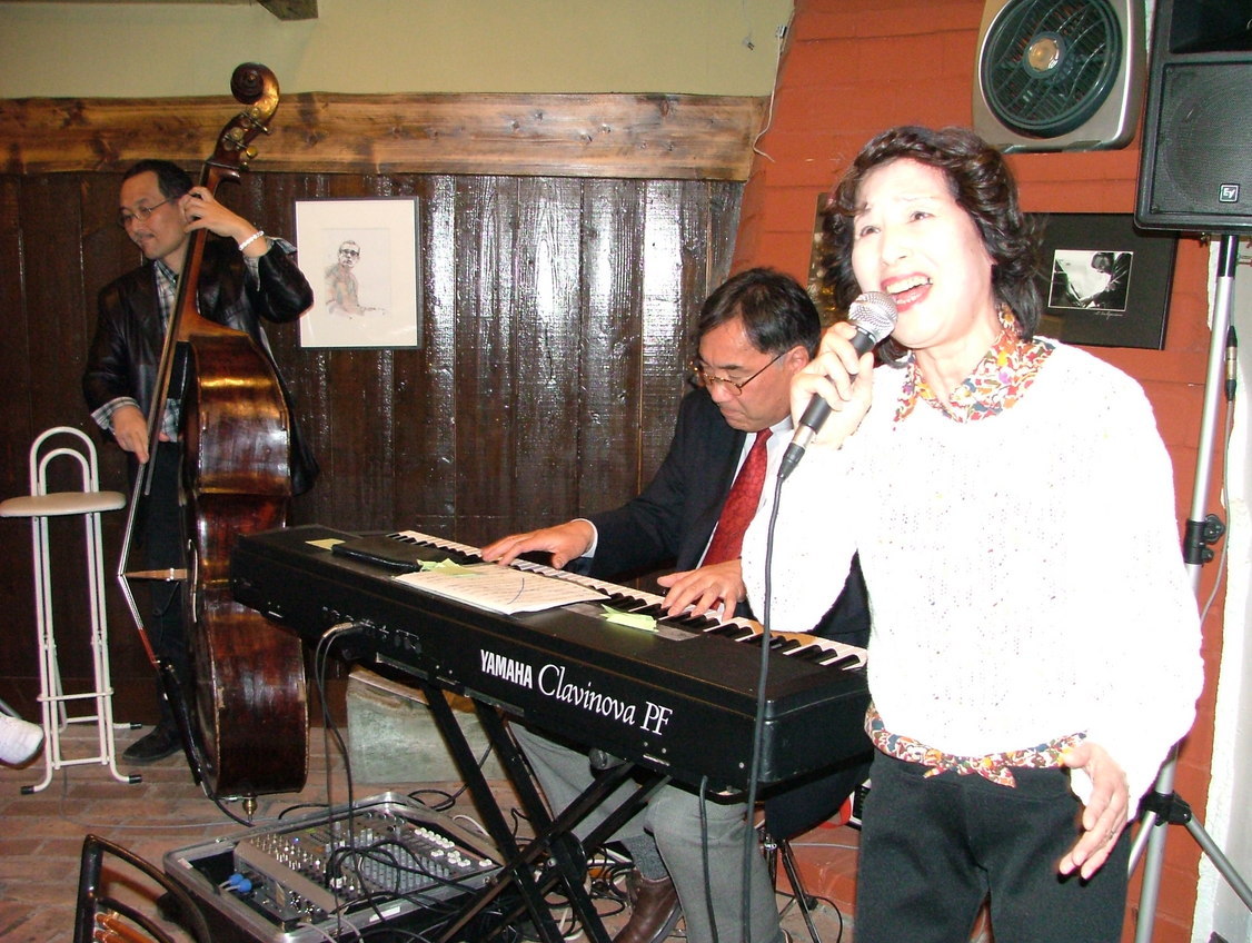 �V���N�}�y�c at Home